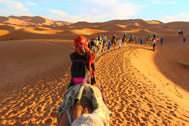 モロッコ旅行のオリジナル海外オーダーメイドツアーは新婚旅行・ハネムーン計画の費用・予算をグラージュはお値打ちお見積もりします