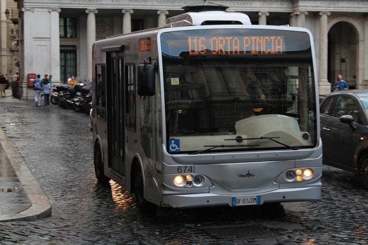 ローマ市バス攻略法の事なら名古屋のグラマラスヴォヤージュ（グラージュ株式会社）へ
