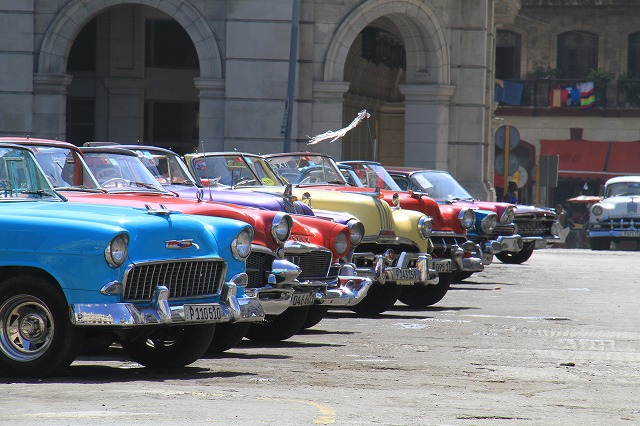 キューバおすすめクラシックカーの観光コース