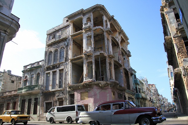 時が止まったハバナ旧市街