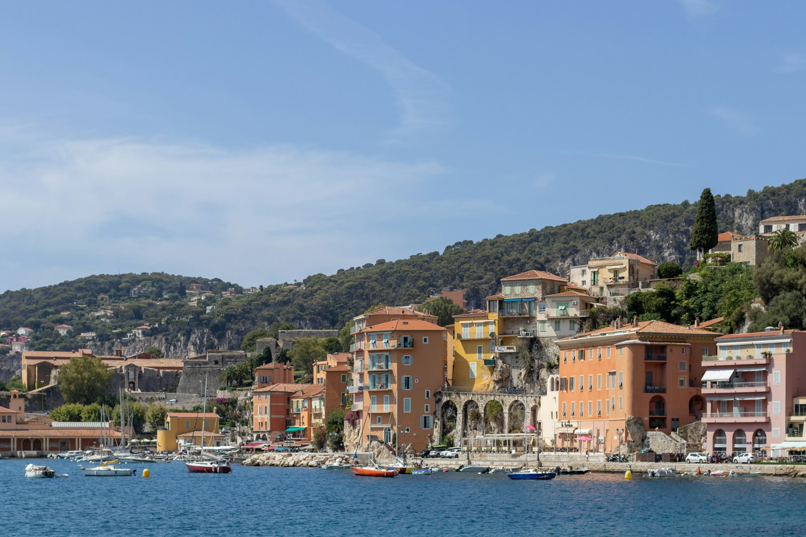 a body of water filled with lots of boats