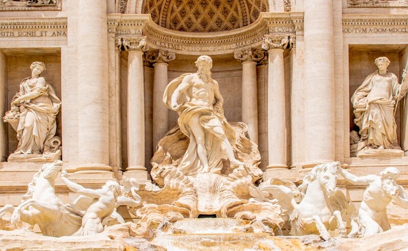 美しすぎるネプチューンの彫刻